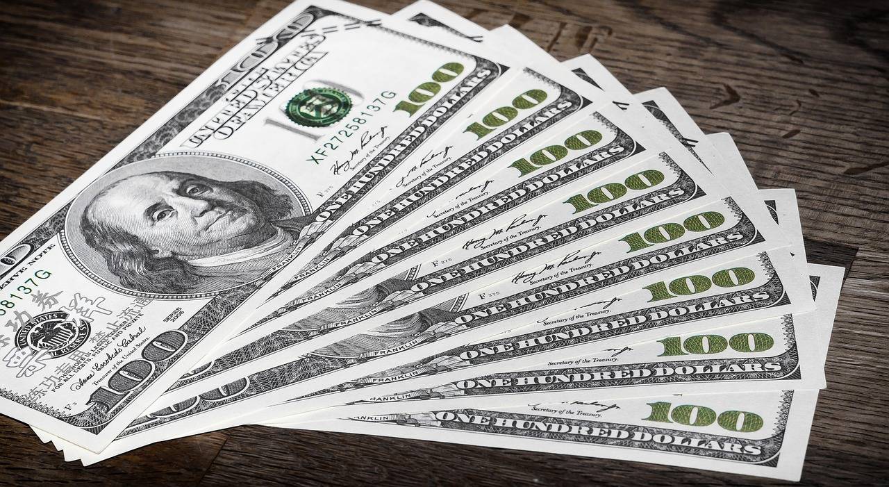 dollar, money, finance, currency, business, wealth, bank, cash, symbol, income, rich, investments, savings, us-dollar, funds, multitasking, banking, success, profit, financial world, dollar, dollar, dollar, dollar, dollar, income, income